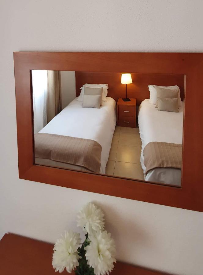 Apartamentos Cabrita Ольюш-ди-Агуа  Экстерьер фото